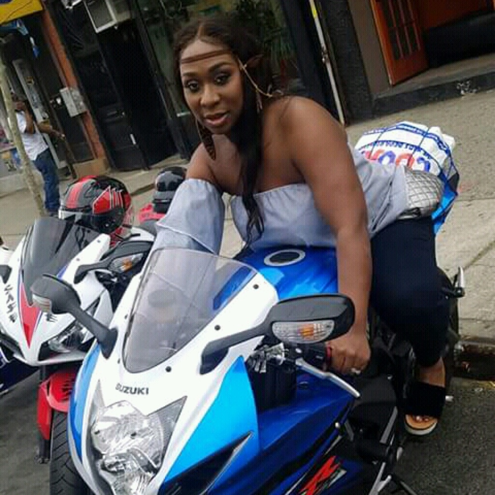 Meet your Posher, Shameeka